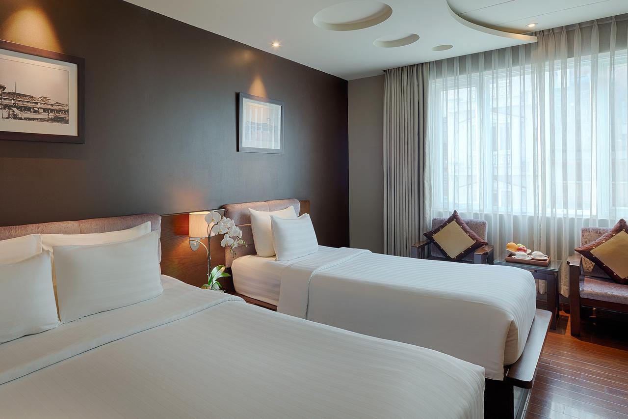 Grand Silverland Hotel Ho Chi Minh City Exterior photo
