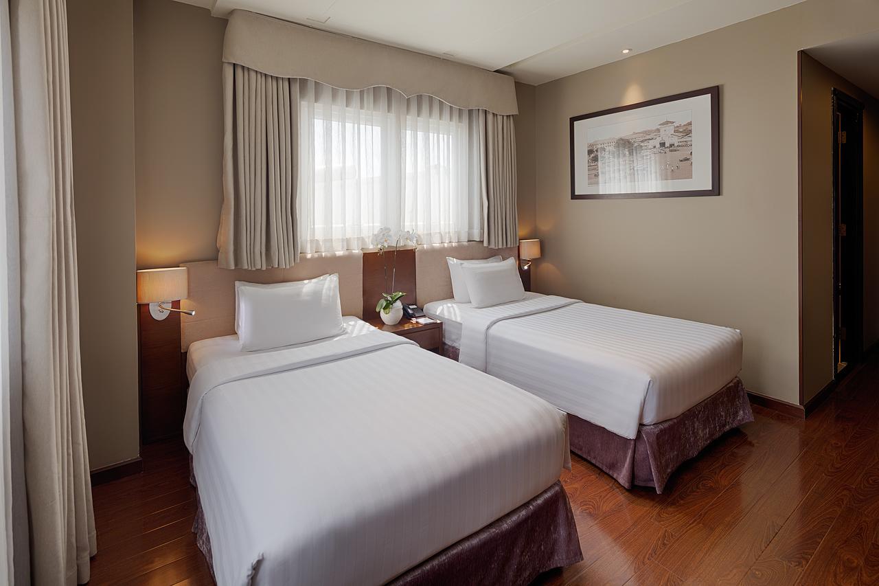 Grand Silverland Hotel Ho Chi Minh City Exterior photo