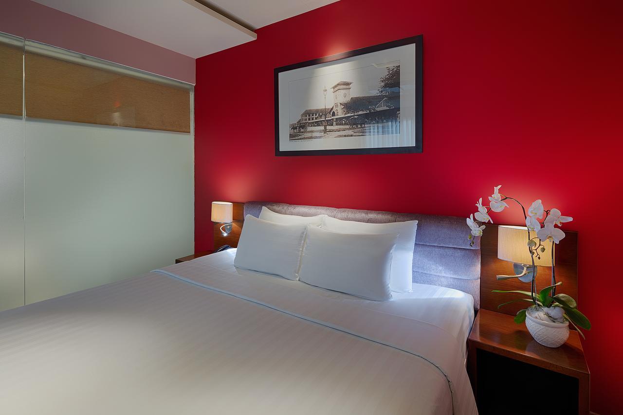 Grand Silverland Hotel Ho Chi Minh City Exterior photo