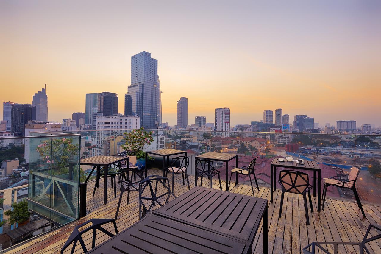 Grand Silverland Hotel Ho Chi Minh City Exterior photo