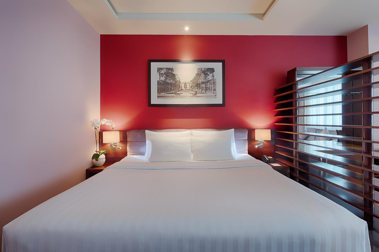 Grand Silverland Hotel Ho Chi Minh City Exterior photo